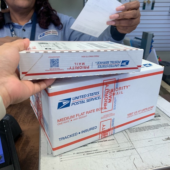 Meet your Posher, Claudia - Picture 7 of 8